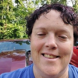 Meet your Posher, Candace